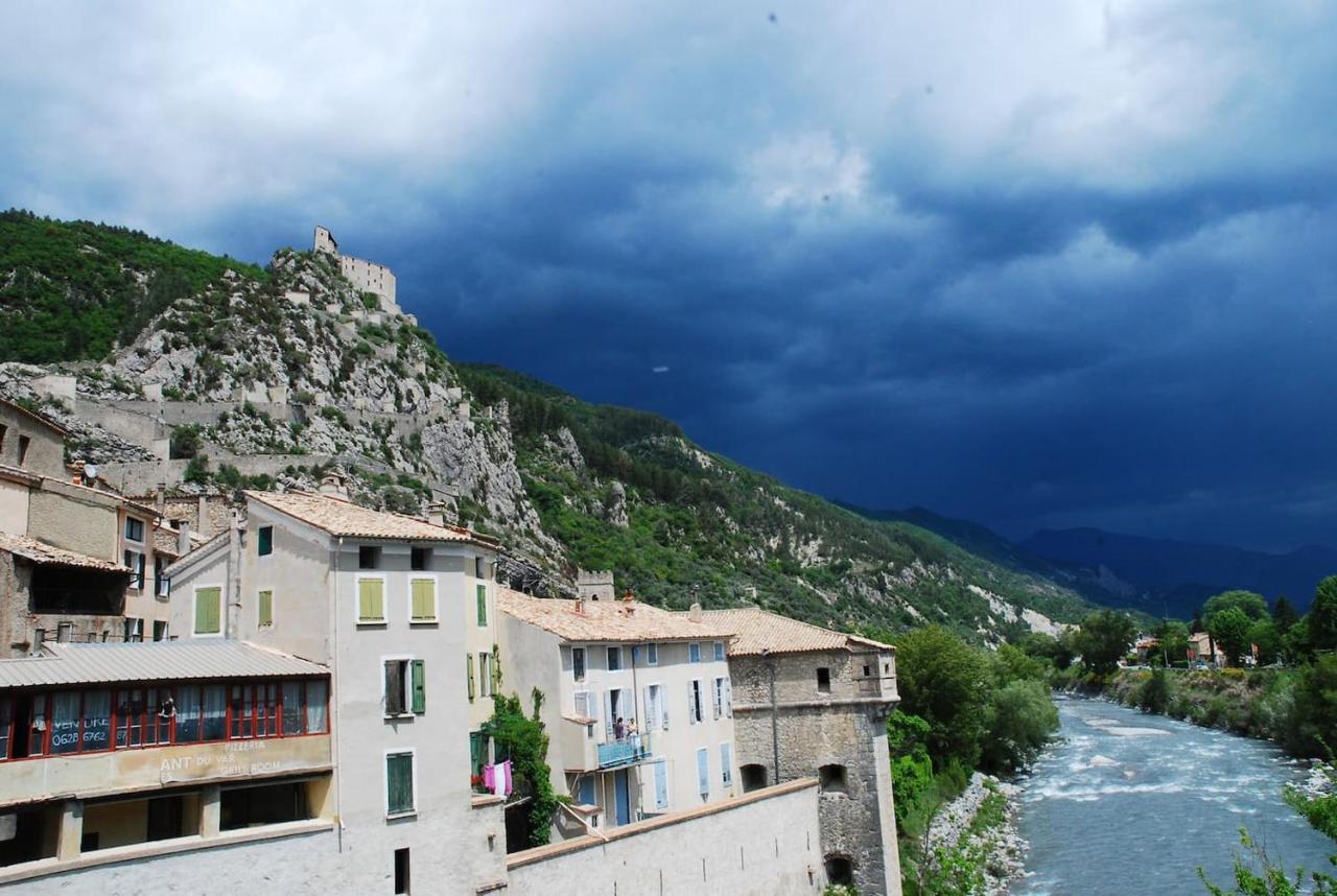 Les Gites D'Intervalles Entrevaux Εξωτερικό φωτογραφία